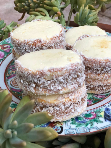 Alfajores De Maicena Sin Tacc Caseros (12 Unidades)