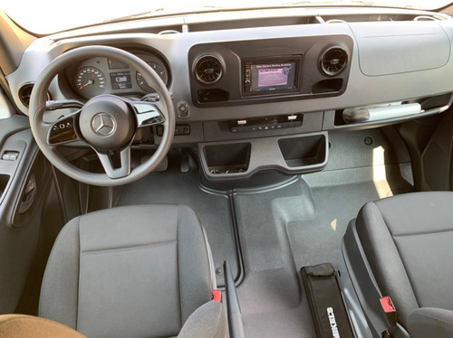Imagen 9 de 15 de Mercedes Benz Sprinter 2019