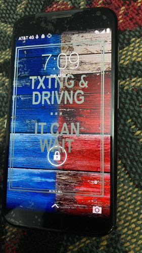 Moto X Primera Generacion Imepcable. Libre. Negro. $2299. (Usado)
