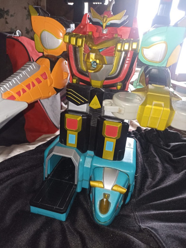 Power Rangers Wild Force Megazord