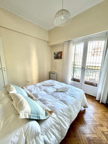 Ph En Venta. 6 Ambientes Al Frente Con Terraza. 317m2 . Apto Credito. Luminoso. Villa Urquiza