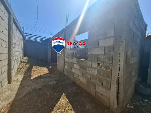 En Venta Casa En Av Hugo Chavez De Tucacas Antiguamente Las Lapas