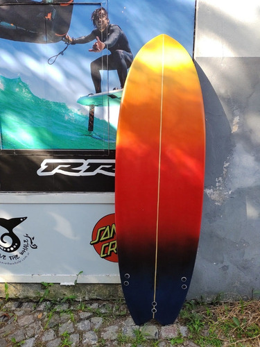 Imagen 4 de 6 de Tabla Surf 6'6'' Retro Fish Con Funda Quillas Stock Surfing