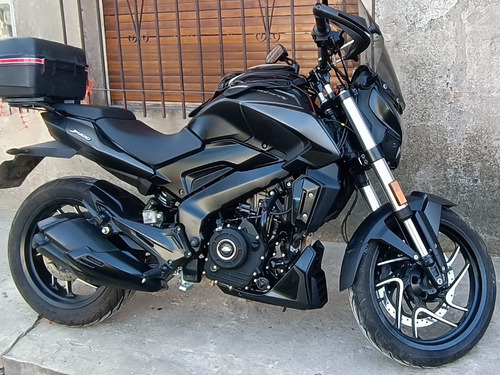 Imagen 2 de 3 de Bajaj Dominar 400 Ug Permuto Por Royal 400 O Simil.