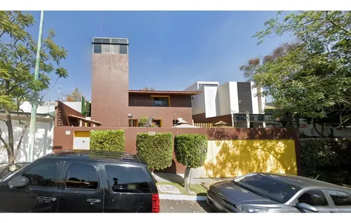 Casa En Remate En Lomas De Chapultepec, F-457