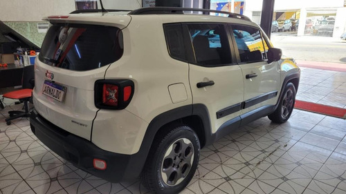 Imagem 4 de 9 de Renegade Sport 1.8 4x2 Flex 16v Aut.