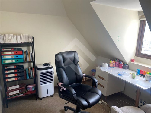 Amplia Y Cómoda Casa De 4 Dorm En Alto Macul, En La Florida