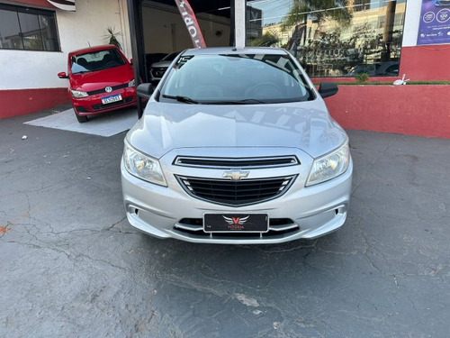 Chevrolet Onix Onix 1.0 MPFI LT 8V FLEX 4P MANUAL
