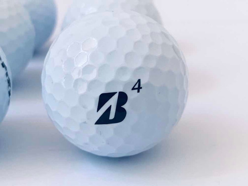 Imagen 6 de 6 de Bridgestone Pelotas De Golf 12 Bolas