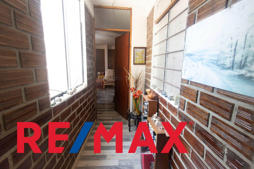 Se Vende Departamento Duplex En San Juan De Miraflores