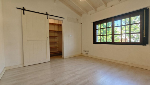Ph Triplex 4 Ambientes Con Patio Caseros