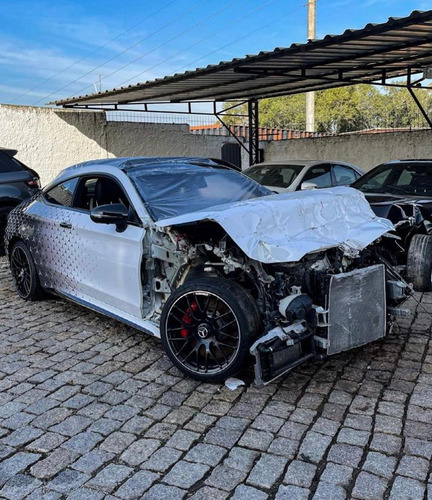 Imagem 2 de 10 de Mercedes Benz C63 S Coupe 2018 Sucata Motor Peças Acessoriós