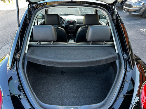 Volkswagen New Beetle 2.0 MI 8V GASOLINA 2P AUTOMÁTICO