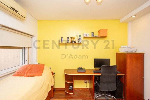 Imagen 29 de 30 de Venta Casa 3 Plantas + Altillo En Coghlan (dos Cocheras) 200 M2 Totales