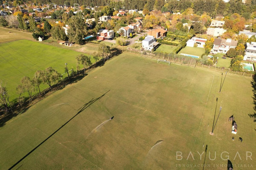Imagen 8 de 18 de Venta | Inmejorable Lote Central En Altos De Campo Grande | Bayugar Negocios Inmobiliarios