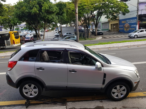 Imagem 2 de 10 de Chevrolet Captiva