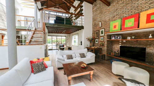Venta Casa 350 M² Country San Carlos Lote Central 850 M² Pileta Parrilla