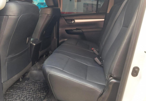 Toyota Hilux 2022 Srv Full Con Poco Uso Y Magnífico Cuidado