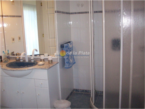 Imagen 9 de 30 de Casa En Cantegril, 5 Dormitorios *- Ref: 10631
