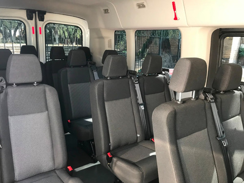 Imagen 7 de 9 de Renta De Camionetas Baratas Con Chofer 14 Pasajeros Cdmx