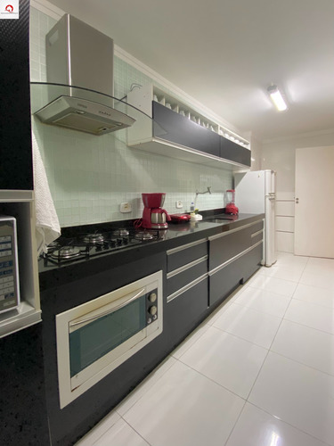 Imagem 5 de 9 de Apartamento À Venda - Reformado - Sala Ampla Para 2 Ambientes - 1 Dormitório - 60 M² - Praia Das Pitangueiras - Guarujá-sp - Oportunidade - Ap06049 - 69873462
