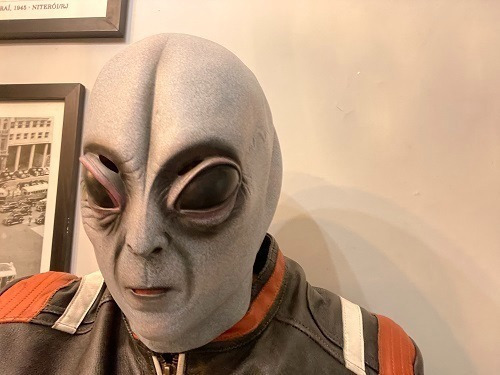 Máscara Látex Coringa Palhaço Joker Peruca Verde Halloween Cor Cinza Alien