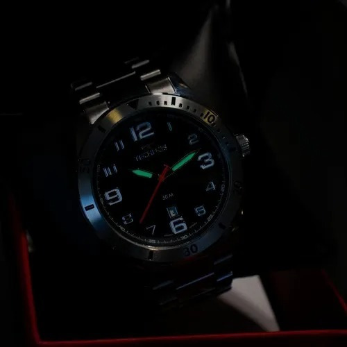 Imagem 5 de 9 de Relógio Masculino Technos Prata Performance Militar Barato