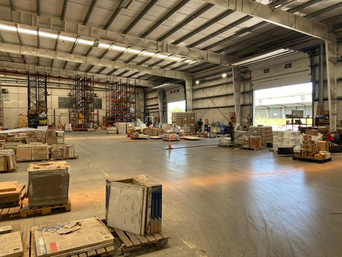 Alquiler Local Galpon Deposito Industria Logistica Barros Blancos Ruta 8 Zonamerica 6000m2