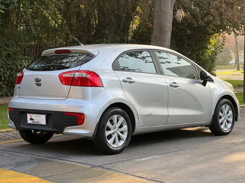 Imagen 7 de 15 de Kia Rio 5 Ex 1.4