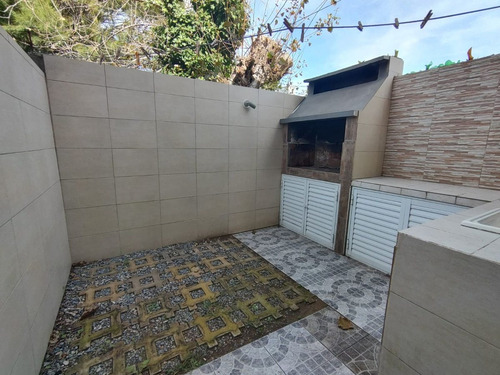Venta Triplex 4 Ambientes Costa Azul