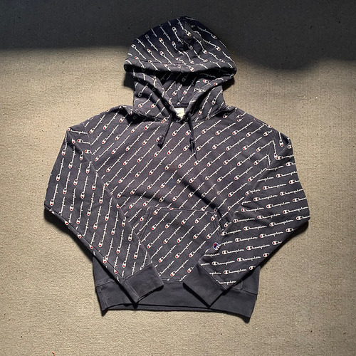 Buzo Champion Multiple Logo (Usado)