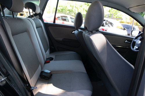 Volkswagen Suran 1.6 Trendline I-motion Griff Cars