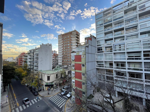 Esplendido Monoambiente Divisible Ubicado En La Zona De Nuñez.- En Venta!