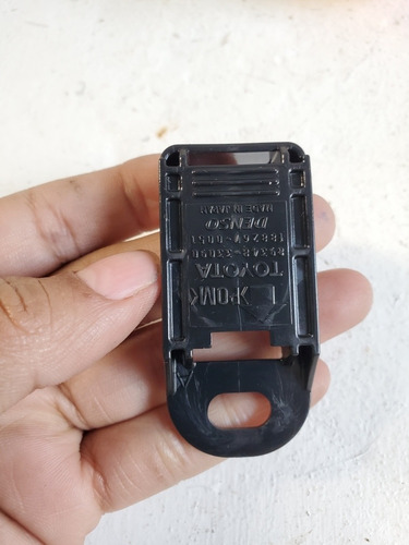 Base Soporte Sensor De Estacionamiento Toyota 89348-33090 (Usado)