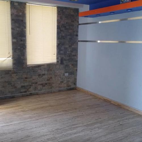 Imagen 2 de 9 de Townhouse En Venta,isla De Margarita Vzla +58 04168954884