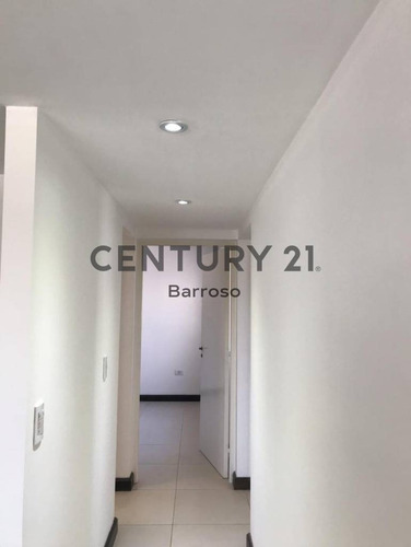 Imagen 12 de 14 de Impecable Departamento En Complejo Privado Aires Andinos