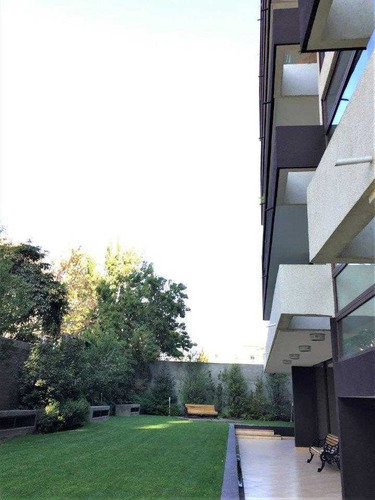 Hermoso Y Seminuevo Con Cocina Cerrada.y Loggia