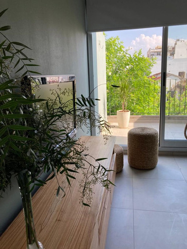 Venta Almagro 2 Ambientes Con Cochera Impecable
