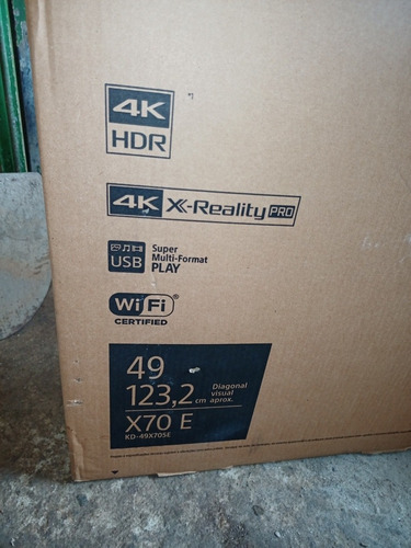 Imagem 8 de 10 de Tv Sony Com Defeito De Tela Modelo Kd-49x705e 4k