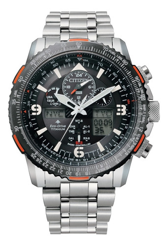 Reloj pulsera Citizen Super Pilot JY810 de cuerpo color plateado, analógico-digital, para hombre, fondo negro, con correa de titanio color plateado, agujas color plateado y blanco, dial plateado, subesferas color negro, minutero/segundero blanco, bisel color negro