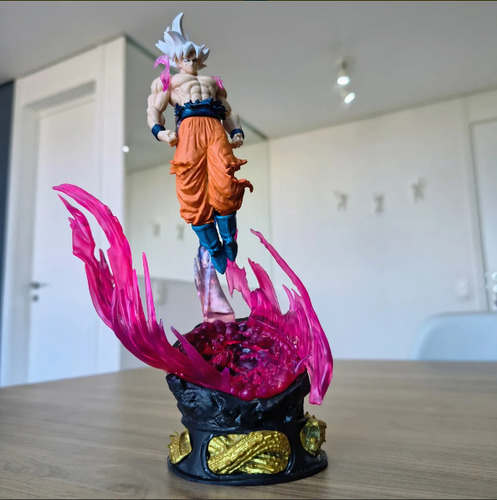 Boneco Com Aura De Led Goku Instinto Superior Dragon Ball