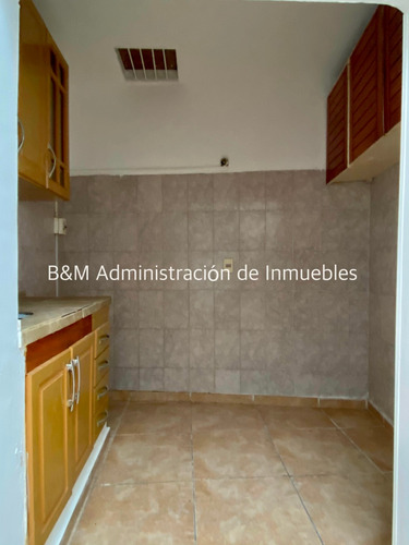 Imagen 5 de 10 de Alquiler Casa 2 Dormitorios En La Comercial.