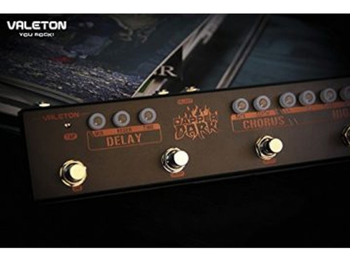 Pedalera Multiefectos Valeton Dapper Dark + Fuente Color Negro