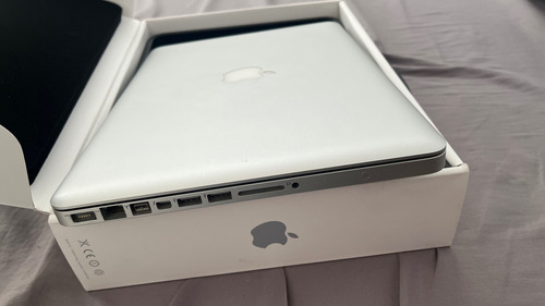 Apple Macbook Pro A1278 Gris, Intel I5, 10gb Ram, 1tb Gris (Usado)