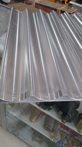 Bandejas De Pan  Aluminio Y Acero Inoxidable