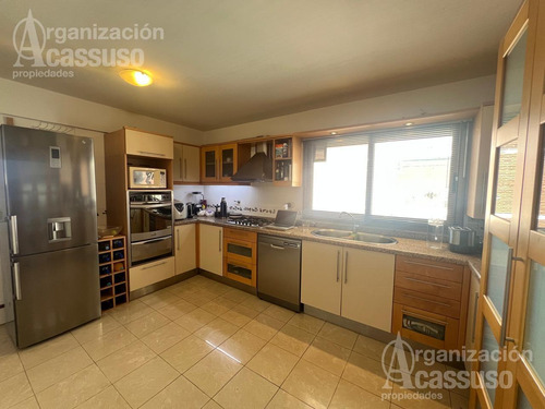 Piso En Alquiler- Martínez Centro
