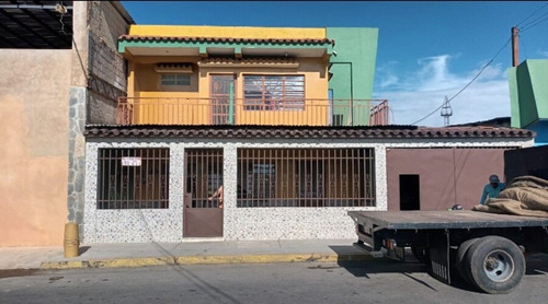 Nr Asein2342p Vende Amplia Casa Comercial En Tocuyito, Edo. Carabobo