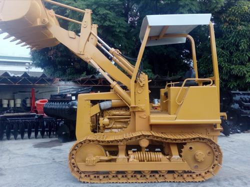 Traxcavo Marca Caterpillar Modelo 931 Cargador Sobre Orugas