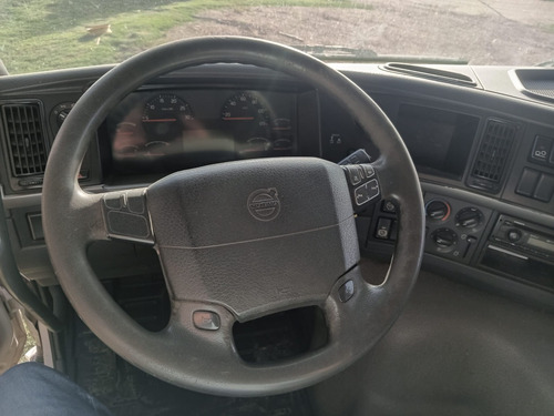 Imagen 5 de 7 de Volvo Fmx400