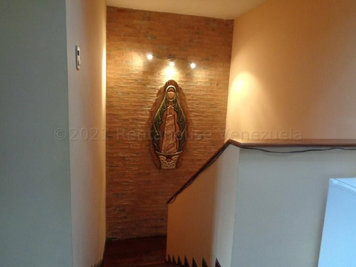 Imagen 9 de 18 de Casa En Venta 22-12141 Santa Cecilia